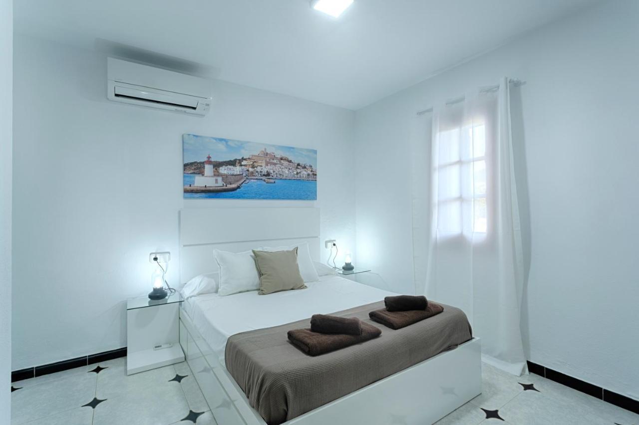 Villa Cana Simona Sant Jordi de ses Salines Dış mekan fotoğraf